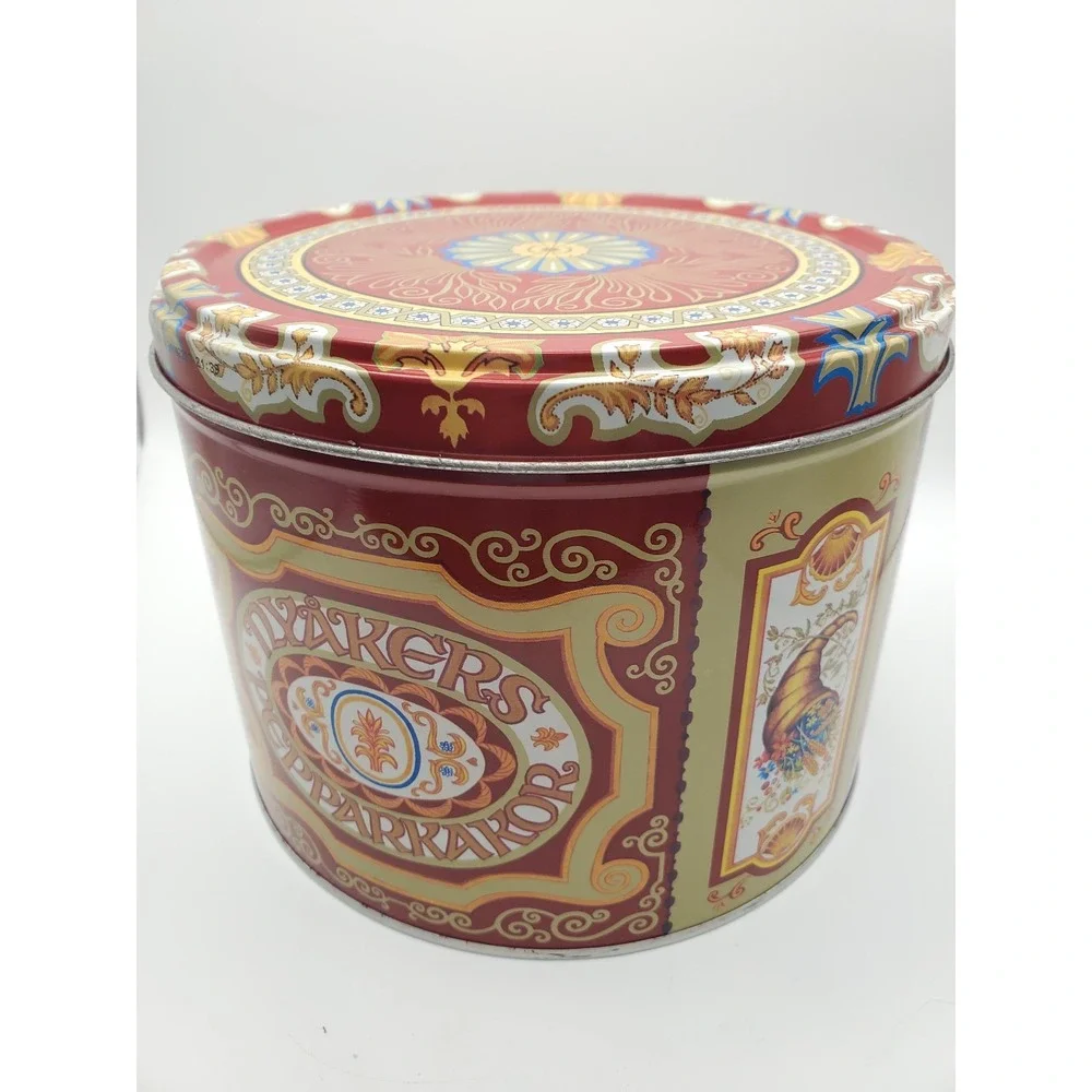 Nyakers Pepparkakor Swedish Gingersnaps Large Empty Christmas Tin